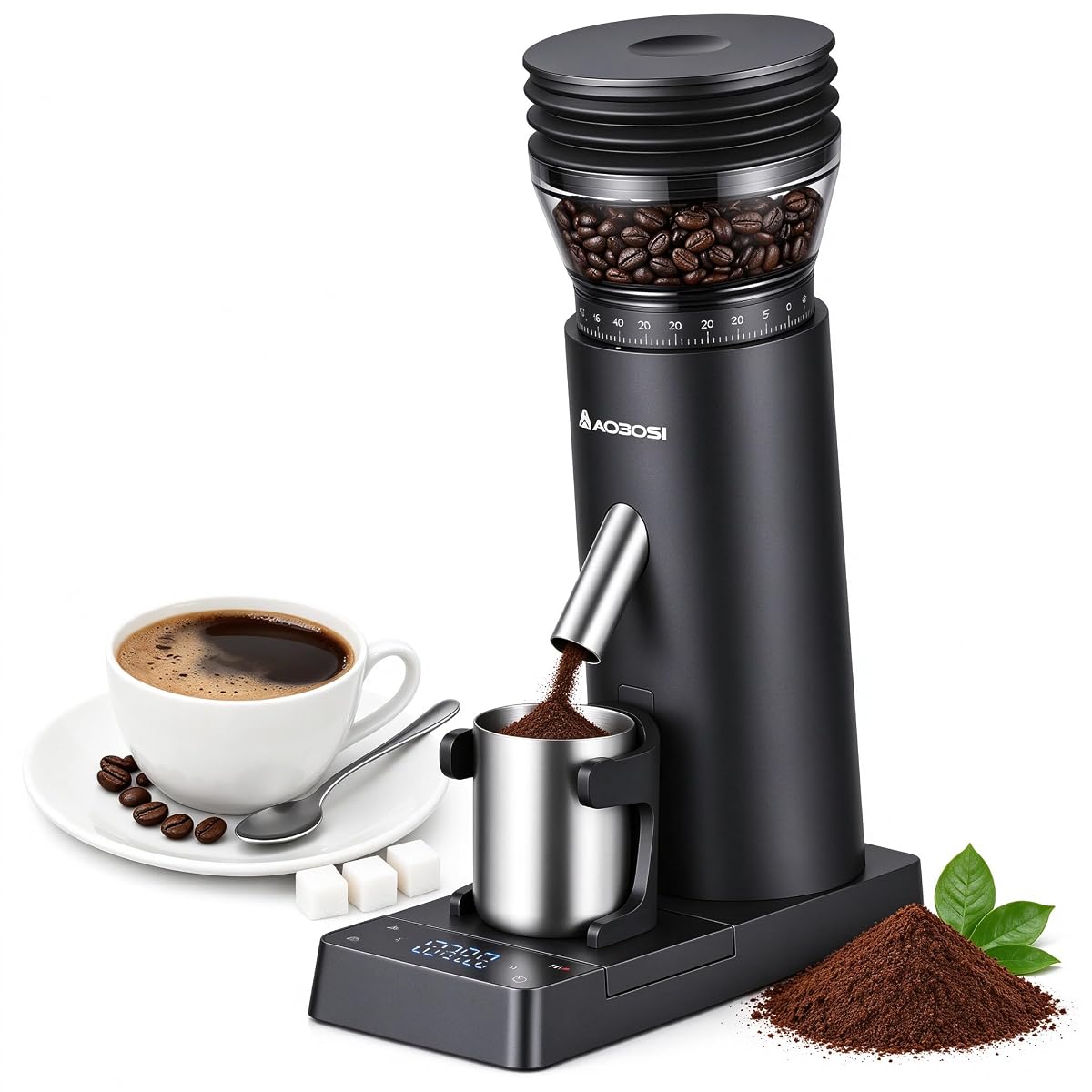 Moulin à café électrique noir avec balance intégrée posé sur un plan de travail en bois brun